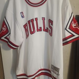 Authentic hardwood classic shoot around jersey